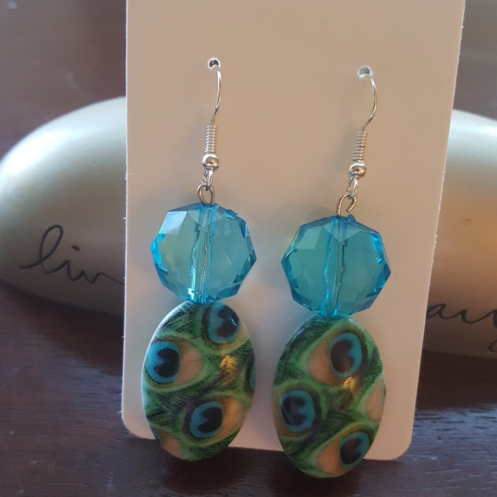 Blue 💙/ Peacock Earrings 💎👀⭐️